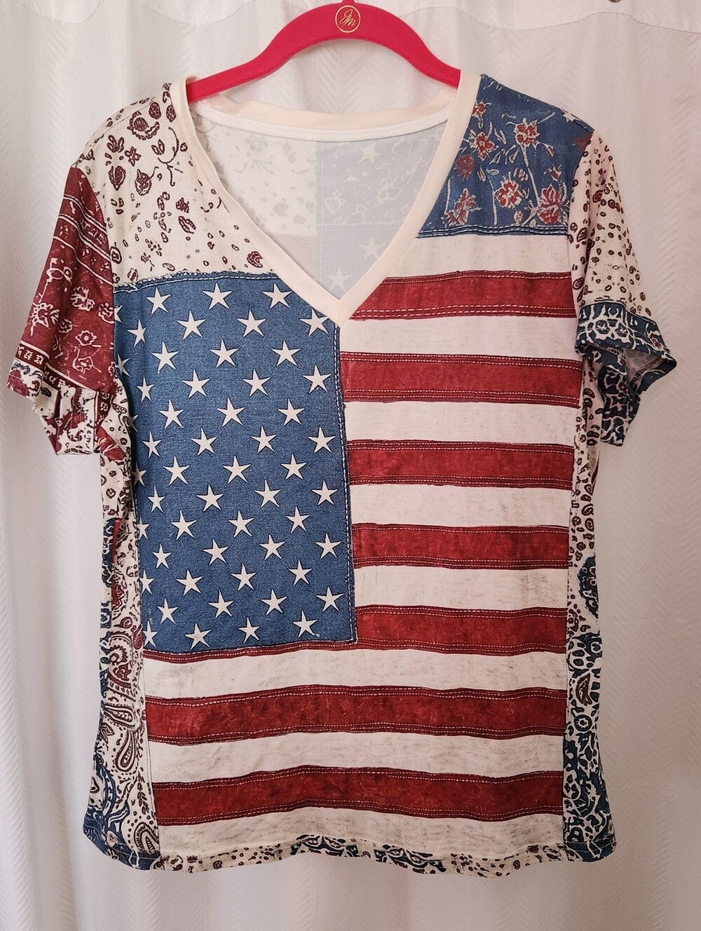 Patriotic V-Neck Patchwork American Flag Tee - Blue & Red, XL, NWOT